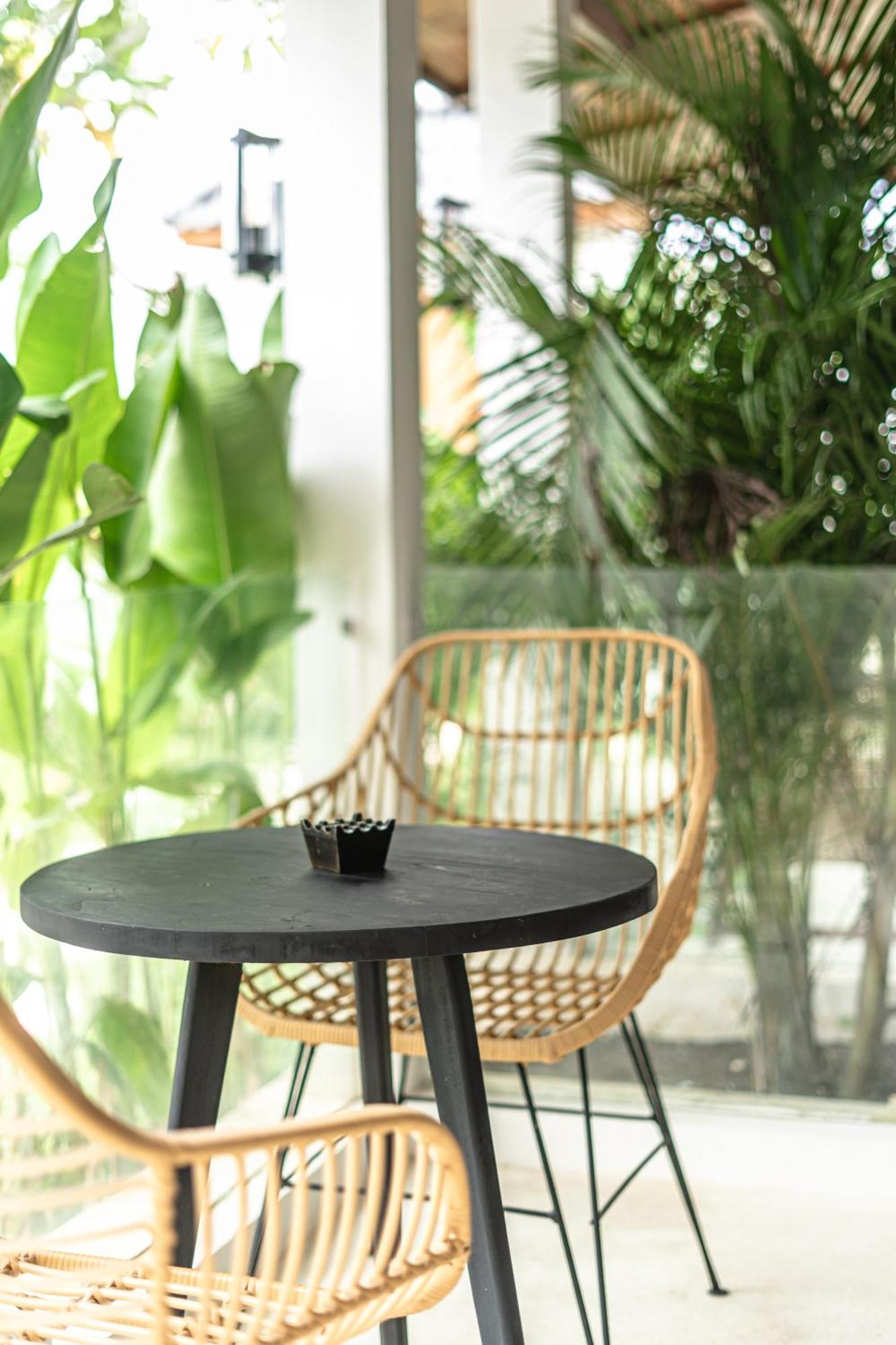 Sarang Apartments By Evdekimi Ubud Zimmer foto